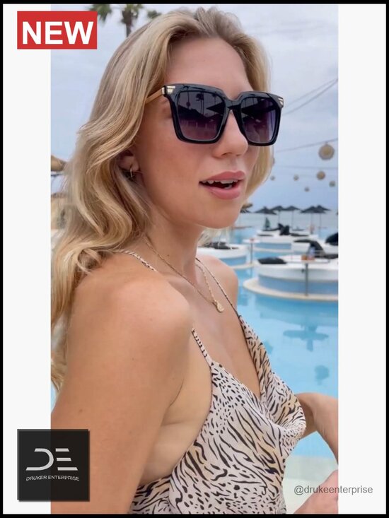 Retro Oversized Square Sunglasses with UV400 Protection